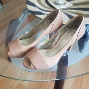 Kenneth Cole Reaction Heels (peep toe)